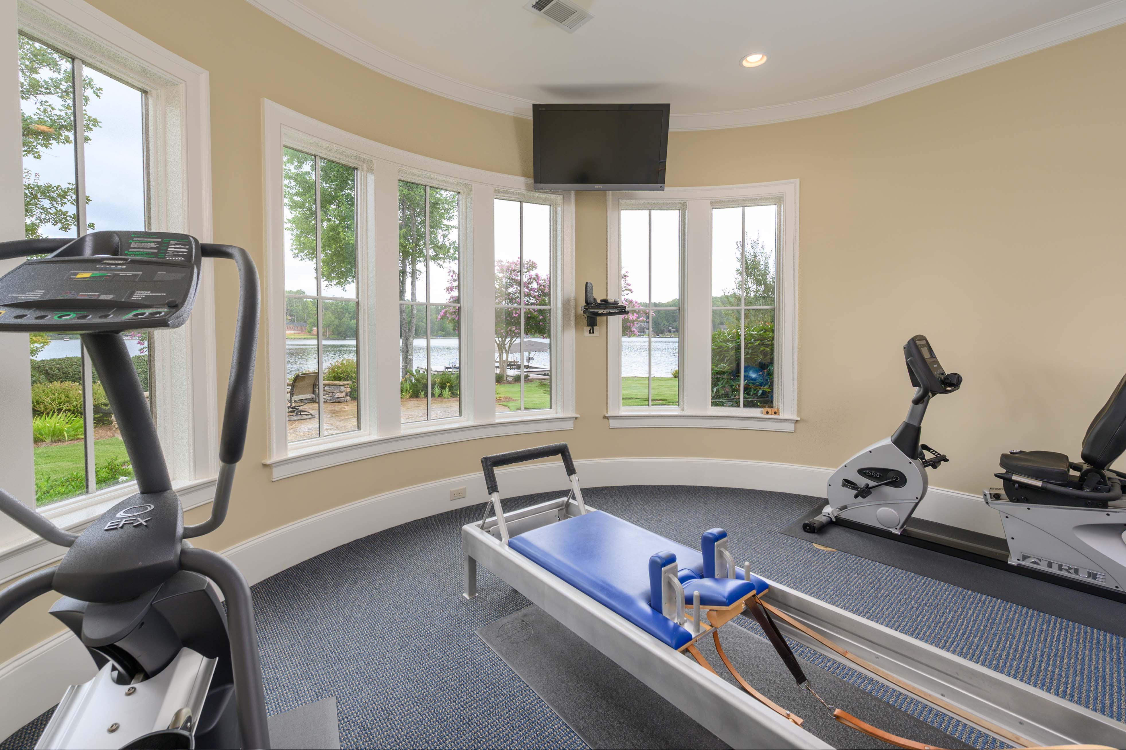 1331 Rose Creek image 36